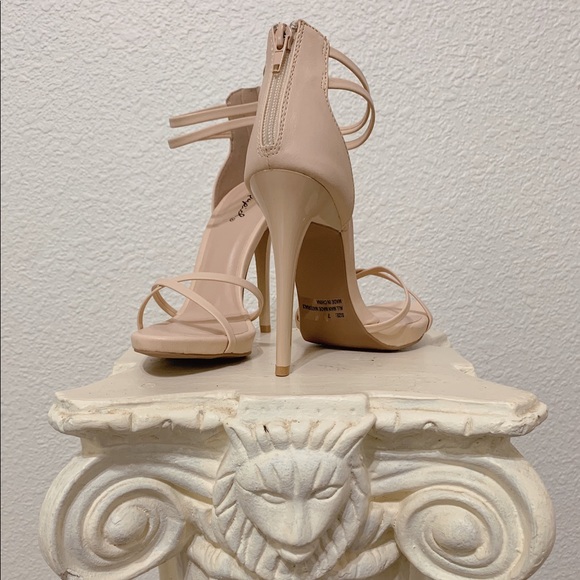 Nude heel 4” - Picture 4 of 4